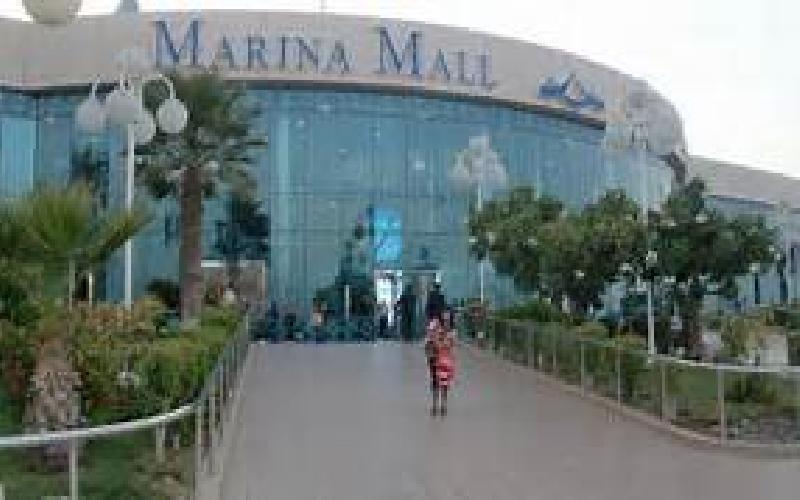 Shopping and Dining at the Marina Mall in Abu Dhabi