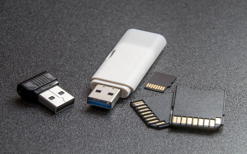 Simple way to backup your files